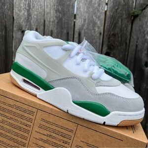 Nike air Jordan 4 RM pine green size 5y